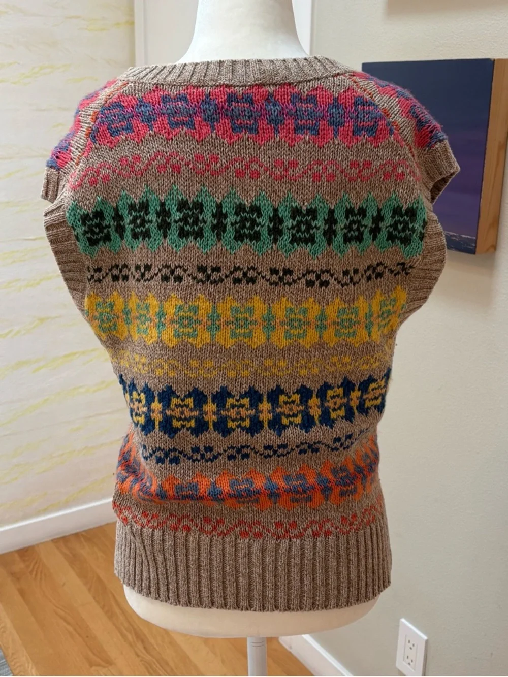 Polo by Ralph Lauren Beige Fair Isle V-Neck Sweater Vest with Multicolor Stripes - Picture 4 of 4